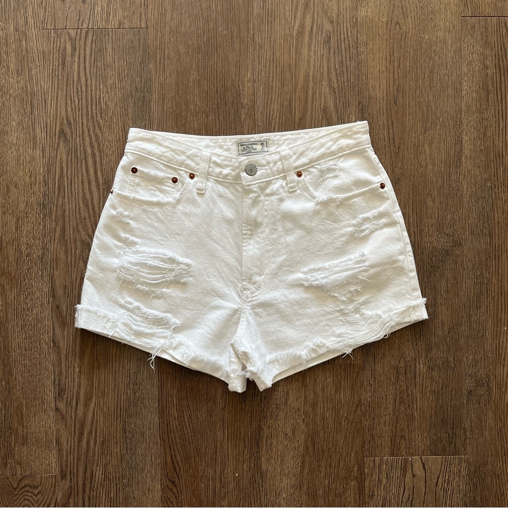 Abercrombie & Fitch Annie High Rise Short